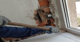 Демонтаж оконных откосов по выгодной цене от 516 руб. в Славгороде - Сварной-Слд